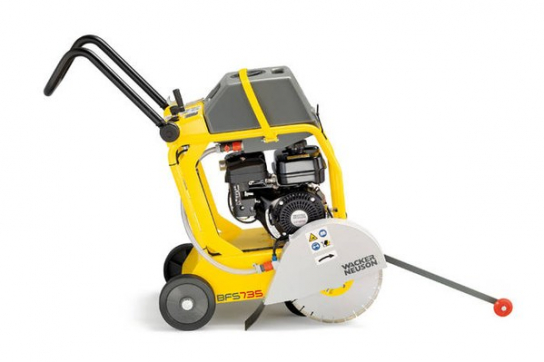 Нарезчик швов бензиновый Wacker Neuson BFS 735 A по выгодной цене в Димитровграде. Надежное качество и лучшие условия ждут вас.